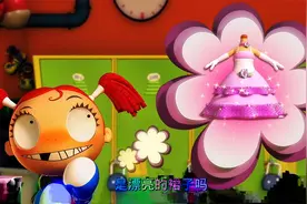 妹妹把，哥哥送她的礼物，给踩坏了视频封面