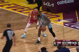 NBA全明星正赛：詹姆斯高难度后仰跳投绝杀！詹姆斯队获得胜利！视频封面
