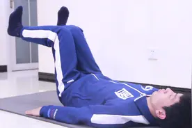 每天躺着夹腿6分钟，30天强效收胯2厘米，肚子小了，大腿细了