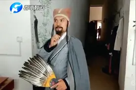 太拼了！小伙每天饰演12个角色，已坚持6年视频封面