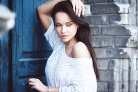 堪称“人间尤物”的泰国模特, 进行了全身整容, 却圈粉无数!视频封面