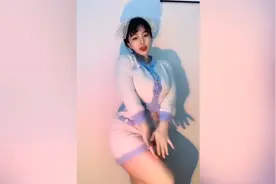 原来微胖的女孩子，也有她可爱的一面？视频封面