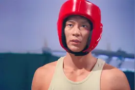 绝密押运：武警不敌特警请来的外援，怎料被关禁闭的武警才是高手视频封面