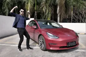 性价比？谁敢在我面前说性价比？特斯拉Model 3P高性能版视频封面