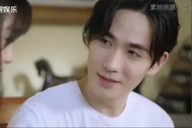 朱一龙被曝已有老婆？懒理传闻与美女热聊，粉丝辟谣：只是经纪人视频封面