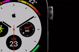 Apple Watch Series 7 渲染视频视频封面