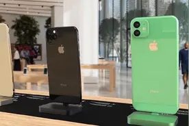 iPhone 11配置细节曝光！单凭这设计，网友：这不是华为吗？视频封面