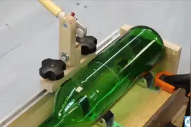 切瓶子工具我见多了   牛人推荐这个更实用视频封面