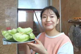 被誉为“水果冰淇淋”的玉菇甜瓜，第一次试吃，赶紧看看怎么样吧视频封面