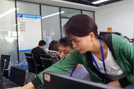 揭秘AI训练师：一天标记3000张人脸 帮上万名走失者回家