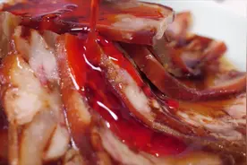 五星级美容吃肉法！有夏天味道的蹄花冻，这样做才能晶莹剔透！视频封面
