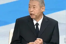 嘴唇出现水肿发麻，要及时就医检查，可能是肾病前兆视频封面