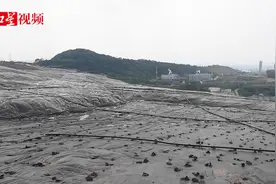 “1500亩的雨衣”已穿好！成都最大垃圾填埋场这样防汛视频封面