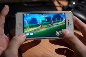 iOS上的经典游戏-《摩托车伯爵》(Bike Baron)-iOS8的iPhone5运行视频封面