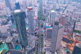 南京新百位于南京中心最繁华新街口广场，老字号大型百货零售企业视频封面