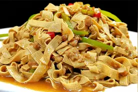 家常烧豆腐皮的做法，多加这一步，豆腐皮鲜香入味，软嫩又多汁视频封面