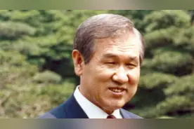 韩国前总统卢泰愚病逝：任内完成中韩建交，曾赴山东寻根视频封面