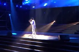 被女友抛弃后，他写下这首心酸情歌竟一战成名，听哭上亿失恋人！