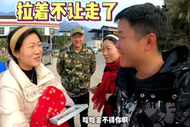 从偶遇到相识，几天相处下来，离别时居然拉着舍不得我走了！哈哈视频封面