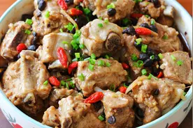 排骨懒人做法，“蒸”的不上火，健康又美味，最适合夏天吃了！