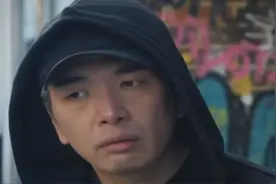 英媒曝持BNO赴英港人流落街头惨状 网友：早知今日何必当初视频封面