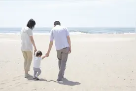 中国10年1.6亿婴儿降生，剖腹产率持续增高，农村增长比例最高视频封面