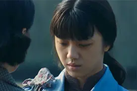 黄金时代：萧红产后抑郁，孩子不幸夭折，给她的打击很大！视频封面