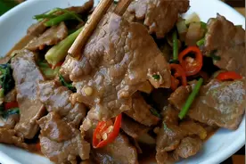 牛肉炒着炒着就老了？那是方法不对，教你正确做法，鲜嫩又下饭视频封面