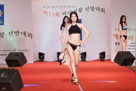 维多利亚的秘密：希望是厄运的忠实的姐妹。视频封面