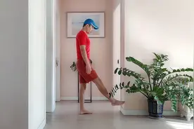 下半身穴位经络拍打操，每天5分钟，拍拍更健康视频封面