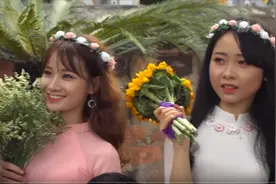 高清实拍越南女孩高中毕业拍照留念！！好漂亮阿 ！异域风情