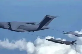 歼20战机空中受油画面曝光，作战半径覆盖关岛，美岛链名存实亡？视频封面