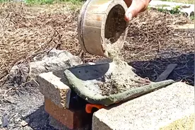 下黄鳝笼最新诱饵秘方，炒蚯蚓加上它，黄鳝泥鳅爆满笼