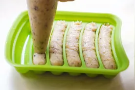 买的香肠太多淀粉？试试自己做，不用担心热量和油脂，减脂更轻松