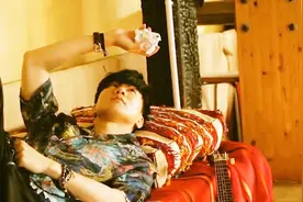 38岁仍单身的林俊杰，原来不是为了田馥甄，而是为了它视频封面