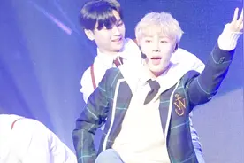 韩国帅气组合101从SOLO歌手河成云主打歌《BARD》的舞台视频封面