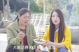 农村小妹做螃蟹大餐，一锅油炸熟就这样下肚，一口一个吃着真爽！