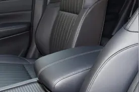 皓影对比威兰达，谁的中控储物空间更宽裕？视频封面