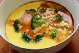 蒸鸡蛋羹有诀窍，加凉水还是温水，如何做滑嫩无孔，技巧都在这