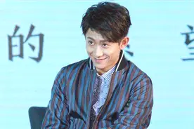 这些明星里的北京人：张一山浑身“葛”味，坐实了京城少爷的名号视频封面