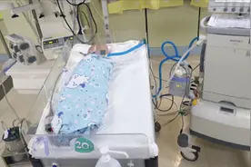 与死神赛跑！“移动ICU”千里转运，送3个月大危重婴儿去北京救治视频封面