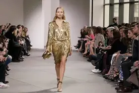 骨子里透出的魅力 T台女王 俄罗斯超模Natasha Poly！视频封面