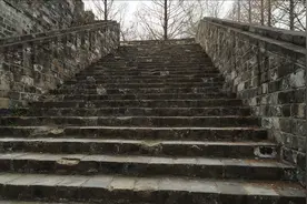 大视野带你了解那段历史-孤城落日-衡阳血战全记录-兵临城下01视频封面