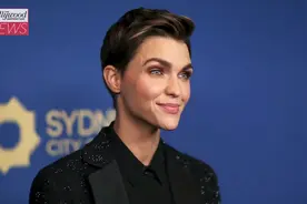 Ruby Rose被CW蝙蝠侠系列解雇 声称曾遭华纳兄弟逼迫的不止她一个