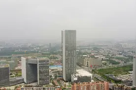 航拍金华 金华第一高楼 也是浙江中部第一高楼 （浙中经济中心）视频封面