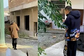 远嫁女子一上桌吃饭就只有自己，发现家人端着碗到处跑：有点尴尬视频封面