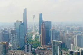 广州拍地半天揽金341亿元 时隔十年李嘉诚再次参与内地土拍视频封面
