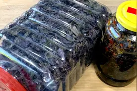 自制紫苏辣椒酱，香辣开胃又下饭，比老干妈还香，做法超简单