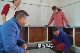 农村即将失传的手艺，大爷靠它月入过万，干了20年还不愿退休视频封面