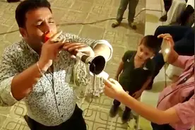 库尔德人婚礼上的一曲销魂唢呐视频封面